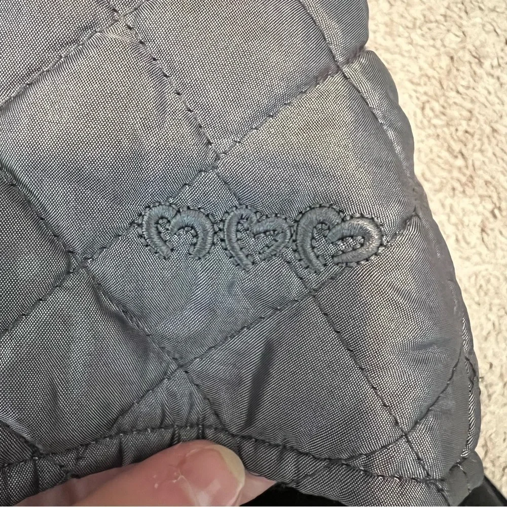 Three Hearts Vest womens grey quilted reversable lightweight comfortable